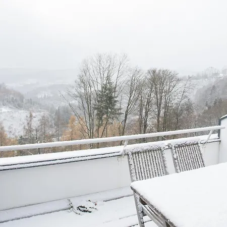 Apartment Welcome In - 'tremonia', Gegenueber Der Piste Mit Balkon