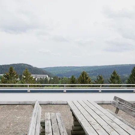 דירה Welcome In - 'tremonia', Tegenover De Piste Met Balkon *