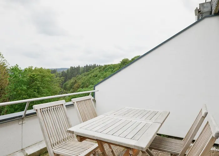 Welcome In - 'tremonia', Tegenover De Piste Met Balkon アパート *